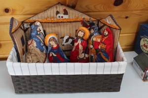 lot 356 image: Handmade Christmas Nativity Set with Colorful Figures