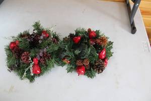 lot 391 image: Set of 2 Holiday Wreaths with Pinecones and Berries