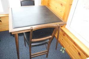 lot 414 image: Used Black Dining Table with 2 Chairs Set