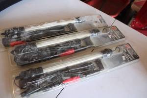 lot 591 image: Set of 3 Fluorescent Work Lights with Supporting Stands and 2 Pop-Up Emitters
