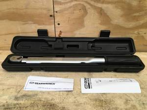 lot 43 image: Gearwrench 12 Drive Fixed Head Torque Wrench Model # 85164