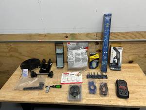lot 129 image: Lot of Miscellaneous Items