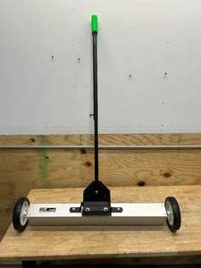 lot 137 image: GRIP 30 Jumbo Rolling Magnetic Sweeper