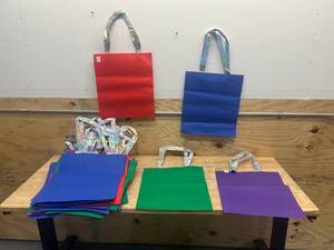 lot 140 image: Lot of 59-  15 x 17 Polypropylene Bags