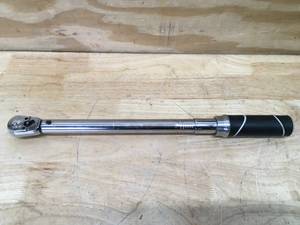 lot 161 image: Husky 38 Drive Torque Wrench