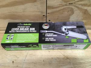 lot 165 image: LubriMatic Heavy Duty Lever Grease Gun