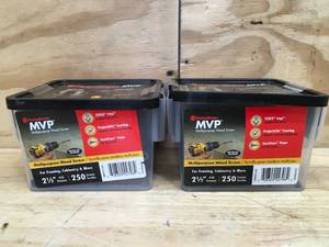 lot 166 image: Lot of 2 - Fasten Master Multipurpose Wood Screw (Each container has 250 screws)