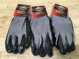 lot 179 image: Lot of 3 - Ironton Nitrile Coated Gloves Size Large