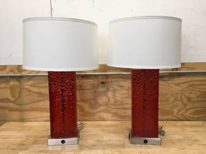 lot 196 image: Lot of 2 - Red Lamps