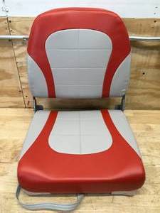 lot 17 image: Bass Pro Shops Boat Chair