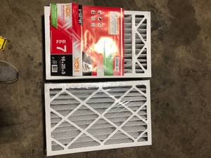 Lot of HDX 16 in. x 25 in. x 5 in. Trion AirBear Replacement Pleated Air Filter FPR 7, MERV 11 Customer Returns See Pictures