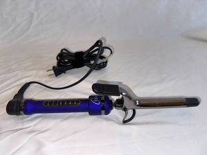 Ion Curling Iron with Adjustable Heat