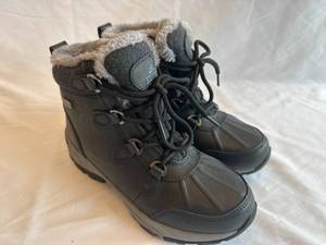 Like New Kodiak Womens Winter Boots US 7
