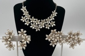 Vintage White Lucite Flower Cluster Thermoset Necklace and Earrings Sets
