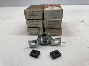 lot 30 image: Dayton Pillow Block Bronze Bearing, 12 bore, 2X567, 6 pieces
