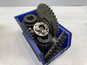 lot 49 image: Assorted Sprockets