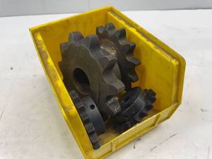 lot 51 image: Assorted Sprockets