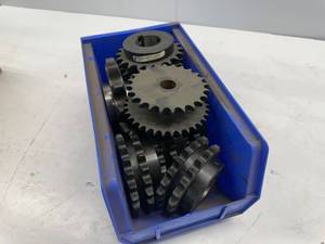 lot 52 image: Assorted Sprockets