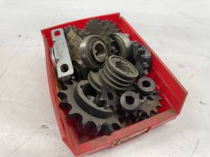 lot 53 image: Assorted Sprockets