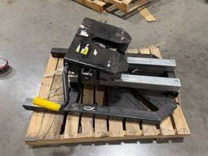 lot 64 image: PullRite SuperGlide 5th Wheel Hitch for Short Bed Trucks - Model 2700