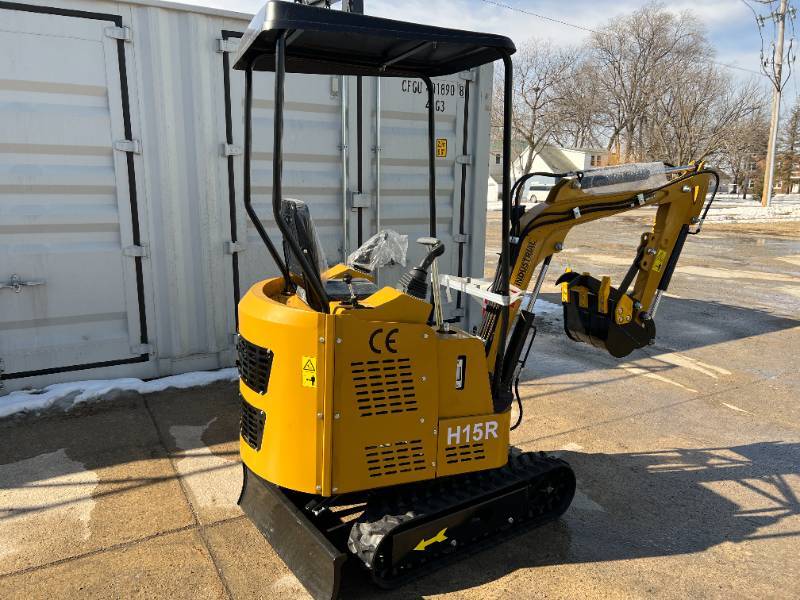 lot 238 image: 2024 AGT Mini Excavator H15R