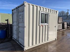 lot 460 image: 2025 FUTURE Storage Container 10.2ft - SN 9001276