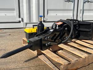 lot 506 image: FUTURE Mini Skid Steer Breaker FT-P45