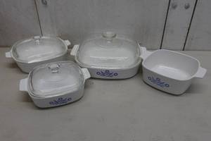 lot 182 image: Vintage Corningware Casserole Dishes with Lids