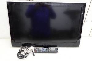 lot 184 image: Samsung 26 TV With Remote and Wall Mount