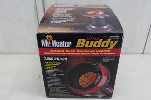 lot 2 image: Mr Heater Little Buddy Propane Heater