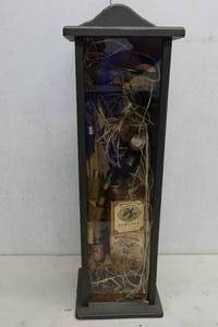 lot 28 image: Duck Hunting Themed Wooden Shadow Box
