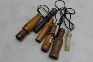 lot 199 image: Assorted Hunting Calls