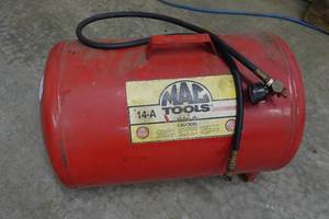 lot 351 image: MAC Tools 14-A Air Tank