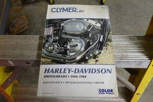 lot 383 image: Harley Davidson Shovelheads 66-84 Maintenance Book