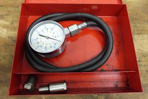 lot 269 image: Snap-On Compression Tester
