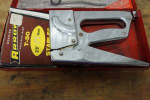 lot 282 image: Hand Stapler with Staples