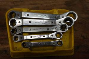 lot 285 image: Ratcheting Box Wrenches - Matco, Blue Point