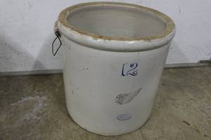 lot 328 image: Antique Red Wing 12 Gallon Stoneware Crock