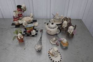 lot 302 image: Assorted Humpty Dumpty Collectible Figures