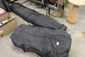 lot 337 image: 30 Party Tent with Cover