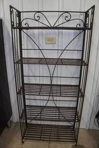 lot 62 image: Folding Metal Rack