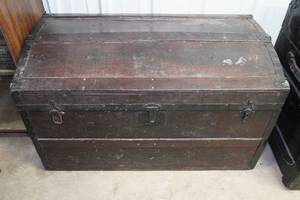 lot 234 image: Antique Wood Trunk