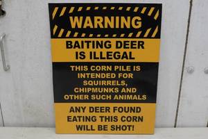 lot 151 image: Corrugated Plastic Baiting Deer Warning Sign