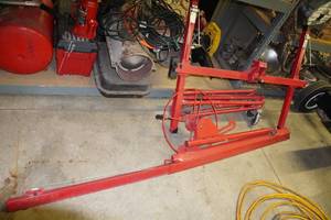 lot 340 image: Drywall Jack