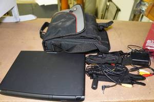 lot 319 image: Insignia Portable DVD Player