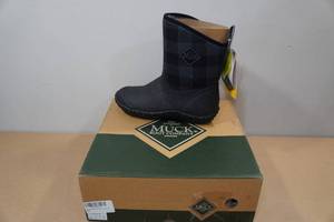 Muck Boots Womens Muckster II Mid Boots -Size 6
