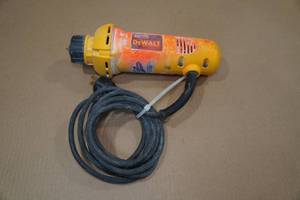 DeWalt Cutout Tool