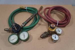 Oxy-Acetylene Hoses with Regulators