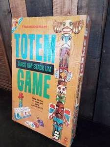 1962 Transogram Totem Rack em Stack em Game