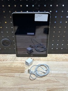 2017 Apple iPad 5th Generation